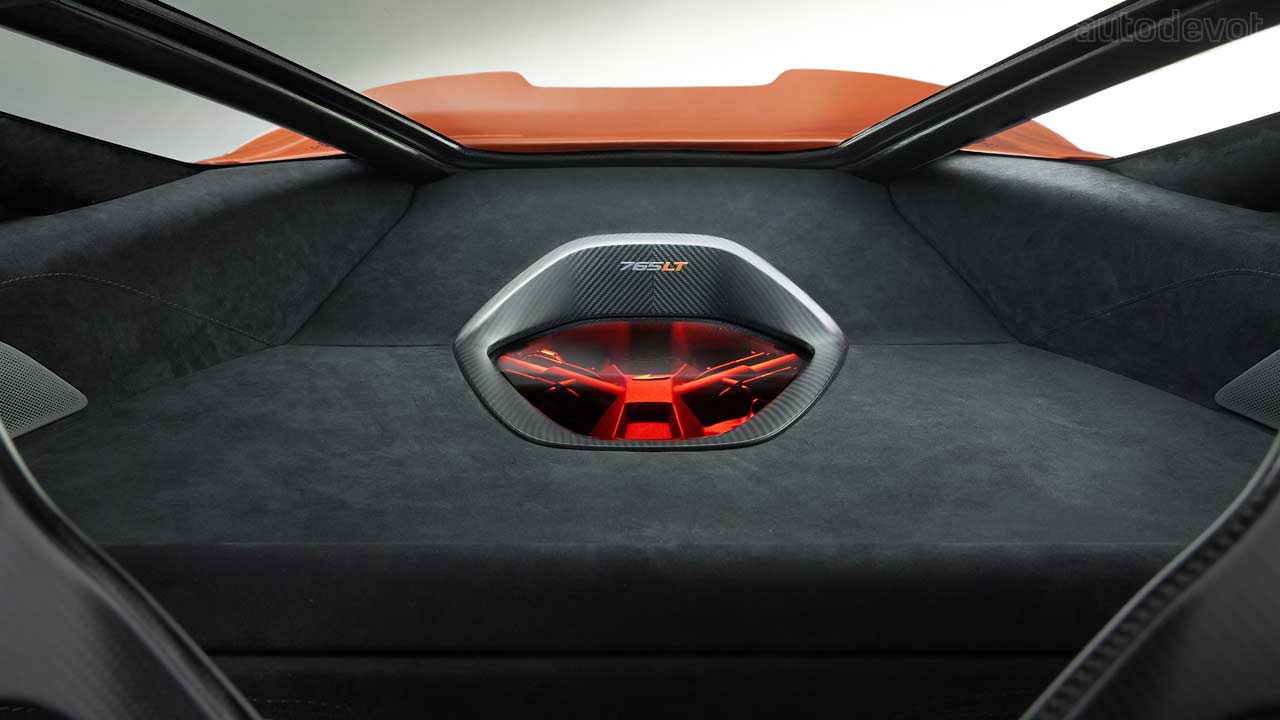 McLaren-765LT_interior_2