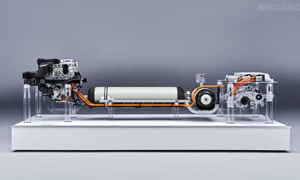 BMW-i-Hydrogen-NEXT-fuel-cell-system-collaboration-with-Toyota