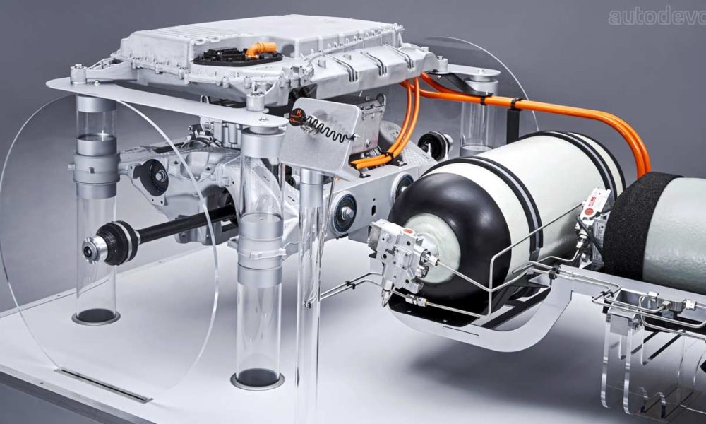 BMW-i-Hydrogen-NEXT-fuel-cell-system-collaboration-with-Toyota_3