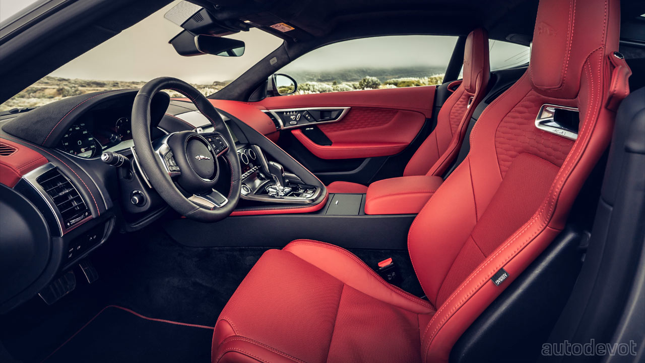 2020-Jaguar-F-TYPE-facelift_P300-Coupé-RWD_Eiger-Grey_interior