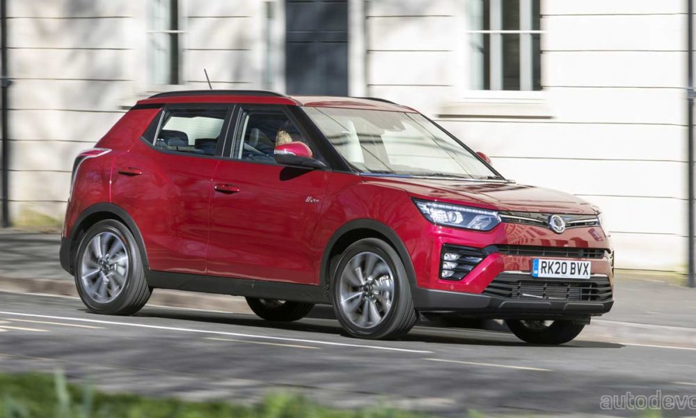 2020-SsangYong-Tivoli-facelift_5