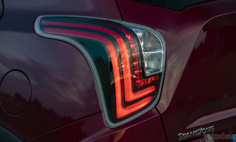 2020-SsangYong-Tivoli-facelift_taillamps
