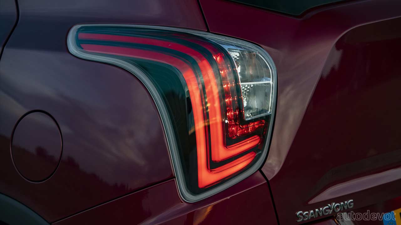 2020-SsangYong-Tivoli-facelift_taillamps