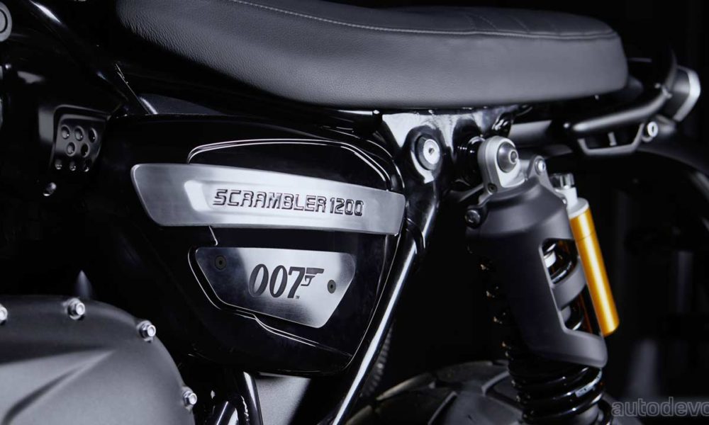 2020-Triumph-Scrambler-1200-Bond-Edition_3