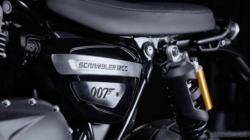 2020-Triumph-Scrambler-1200-Bond-Edition_3