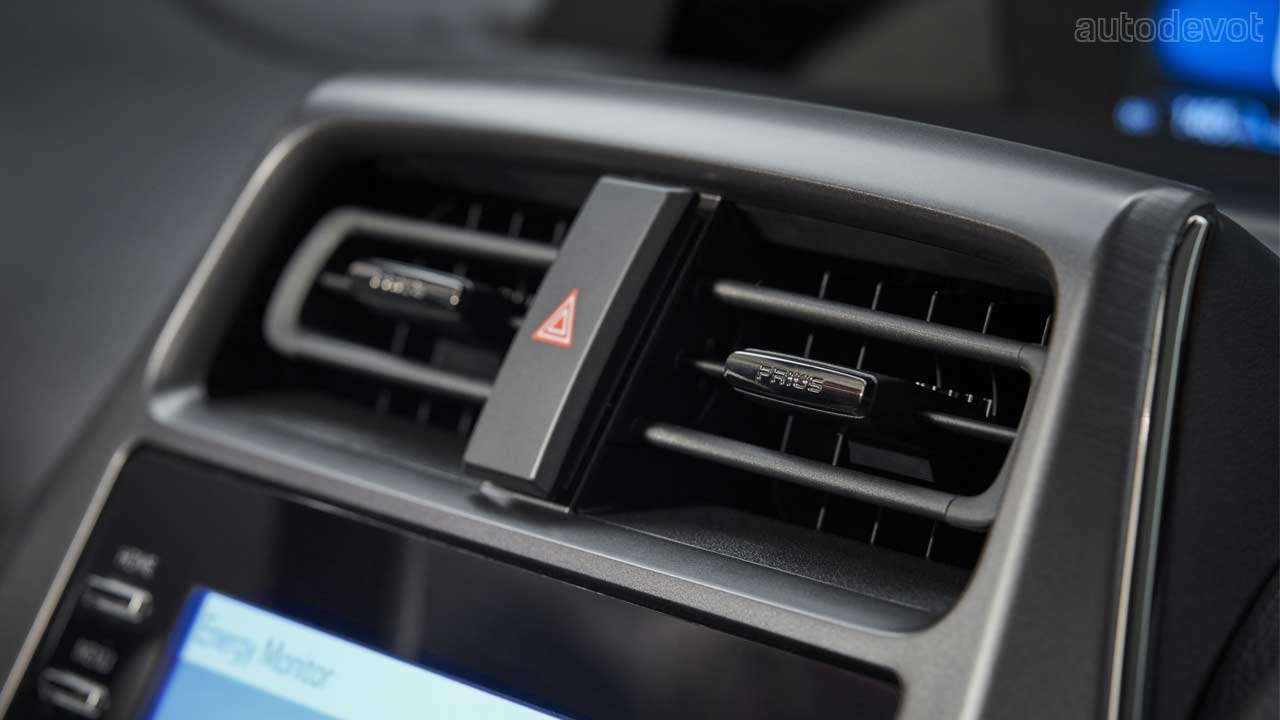 2021-Toyota-Prius-2020-Edition_interior_3
