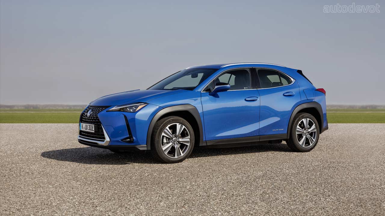 Lexus-UX-300e