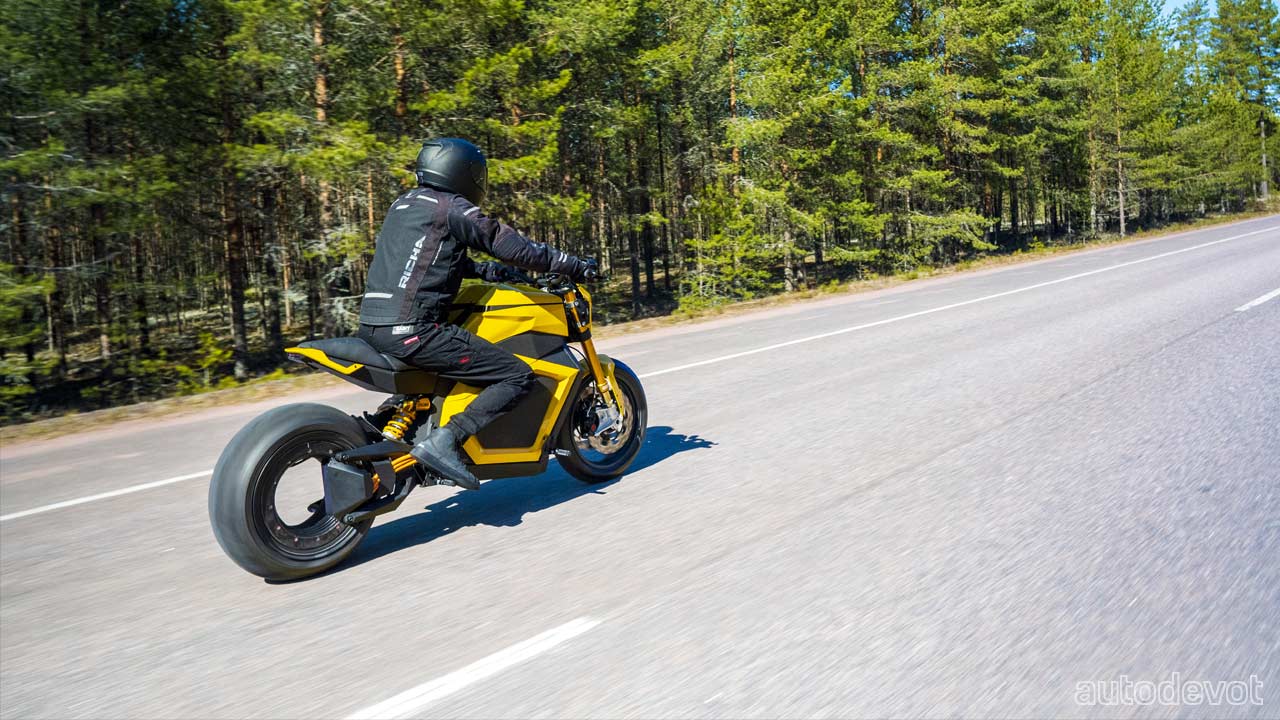 Verge-TS-electric-motorcycle_9