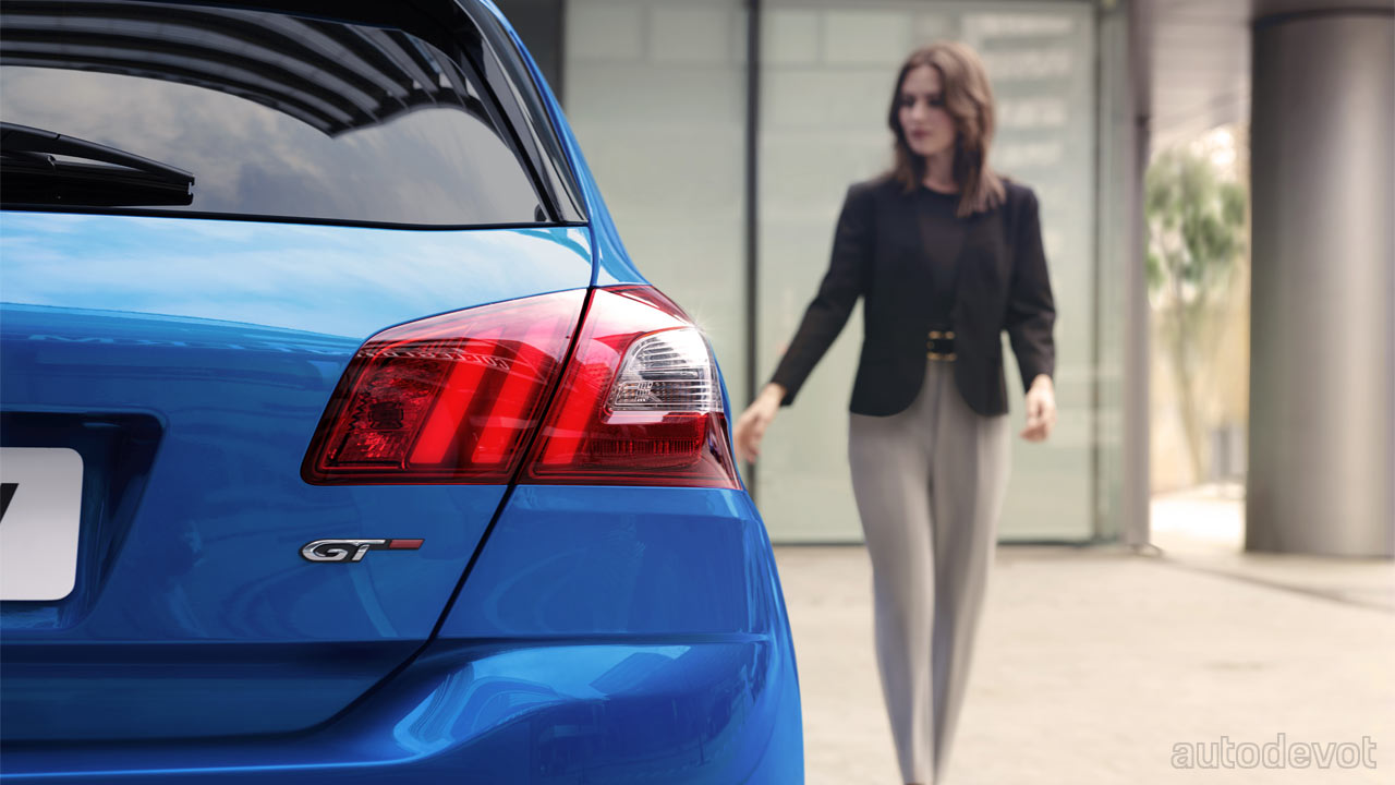 2020-Peugeot-308-facelift_taillights