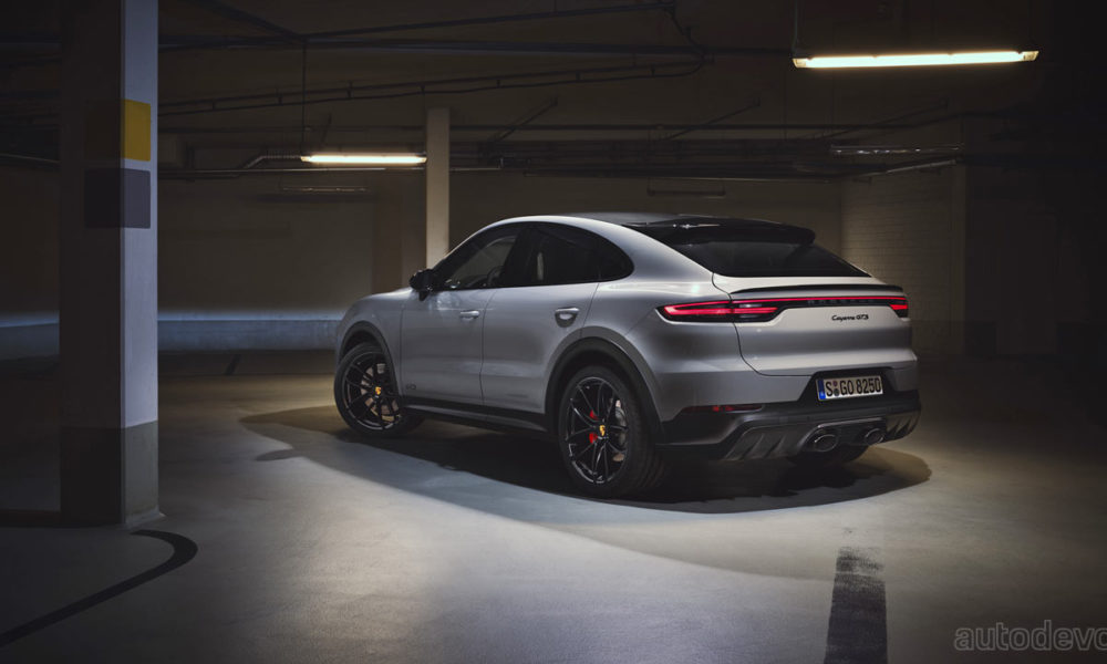 2020-Porsche-Cayenne-Coupe-GTS_2