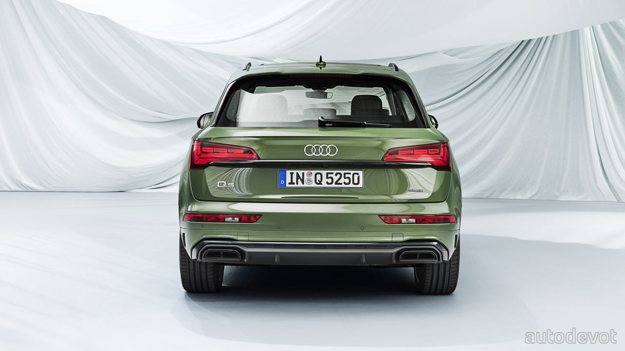 2021-Audi-Q5-facelift_rear