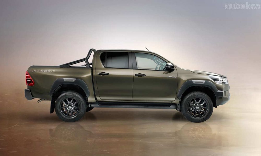 2021-Toyota-Hilux-facelift_side
