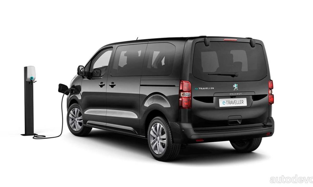 Peugeot-e-Traveller_4