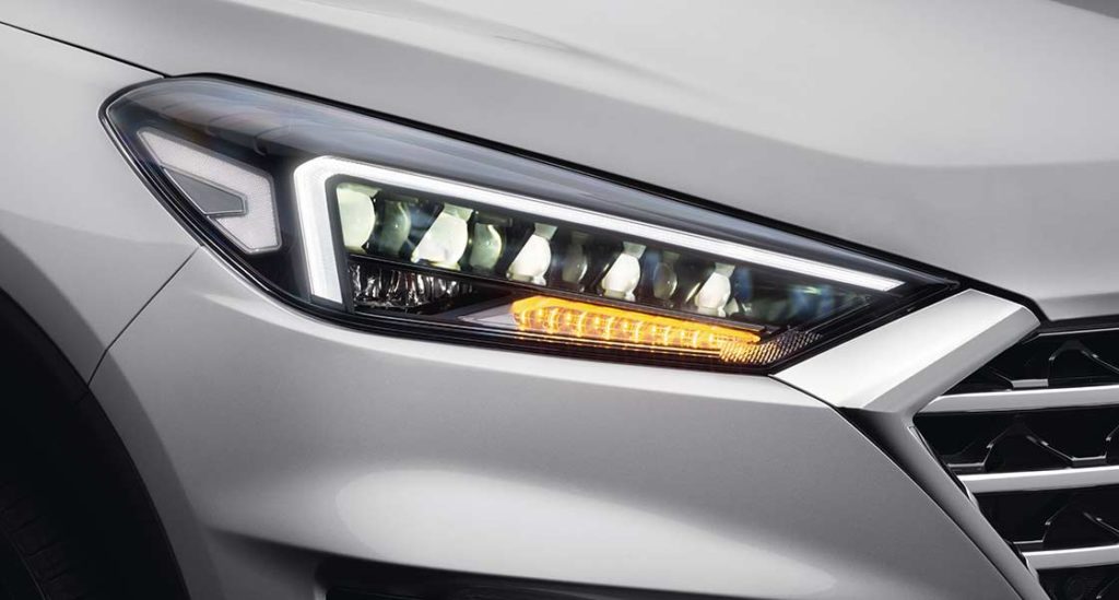2020-Hyundai-Tucson-facelift-India_headlights