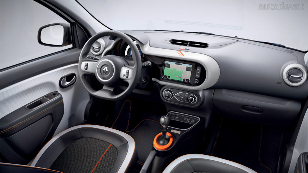 2020-Renault-Twingo-Z.E.-electric-vehicle-vibes-limited-edition-interior