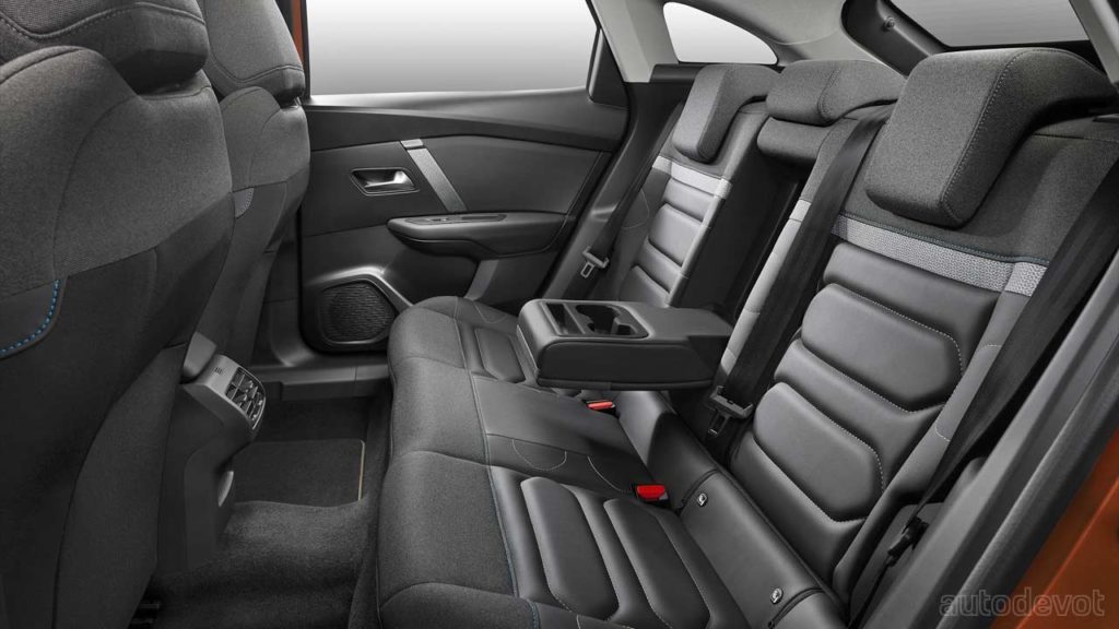 2021-3rd-generation-Citroen-C4_interior_rear_seats