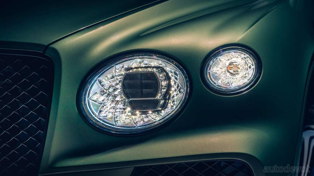 2021-Bentley-Bentayga-facelift_headlights