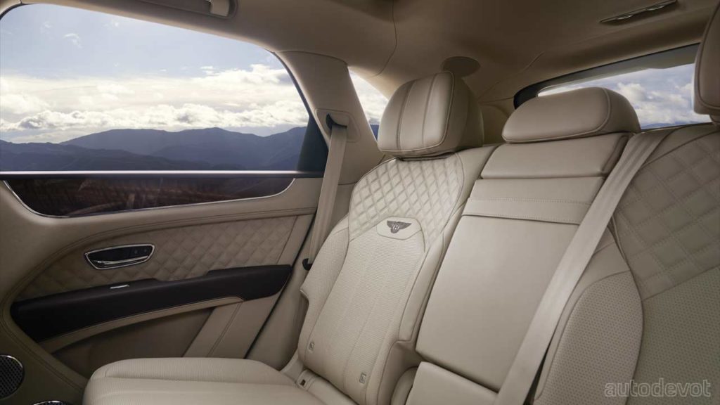 2021-Bentley-Bentayga-facelift_interior_rear_seats
