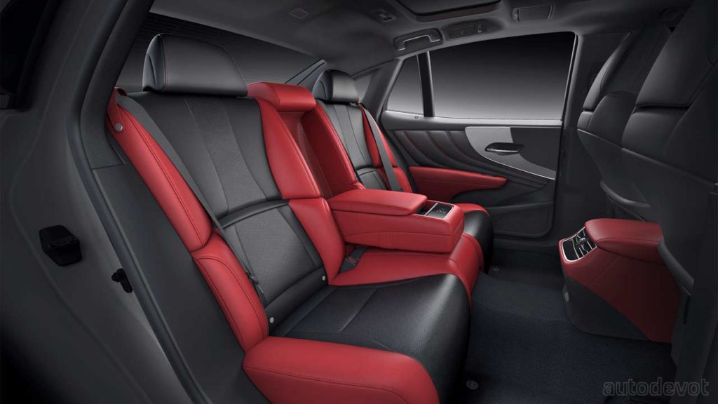 2021-Lexus-LS_facelift-F-Sport_interior_rear_seats