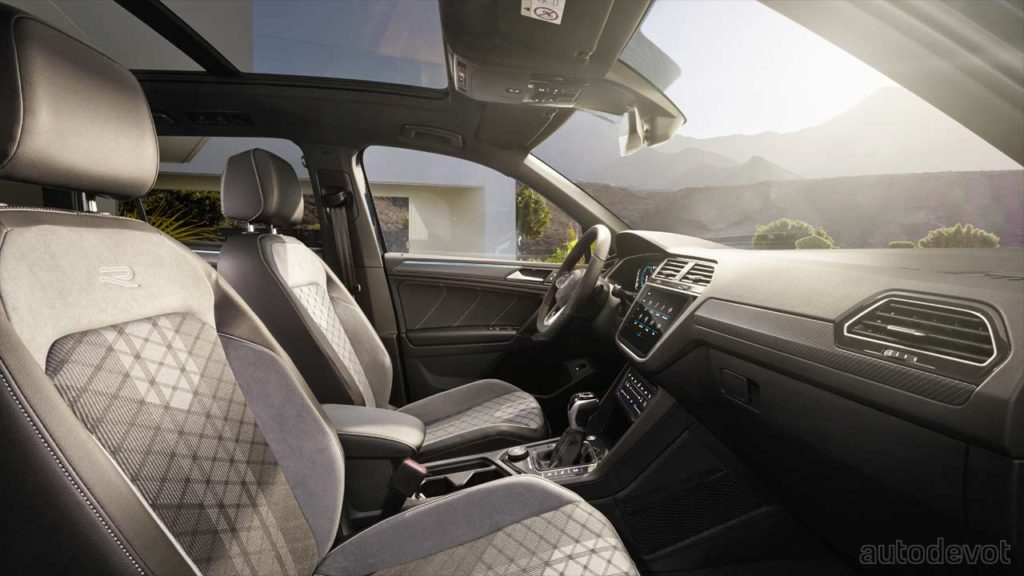 2021-Volkswagen-Tiguan_facelift_interior_seats