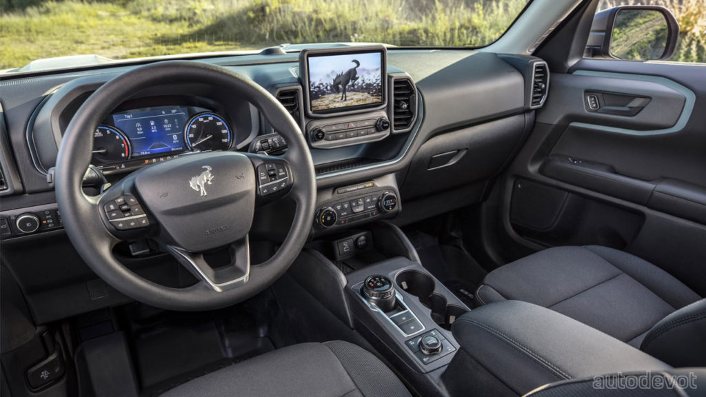 6th-generation-2021-Ford-Bronco_Bronco-Sport_interior_2