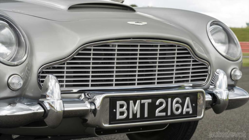 Aston-Martin-DB5-Goldfinger-Continuation_9