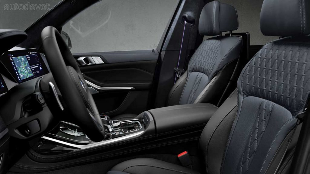 BMW-X7-Dark-Shadow-Edition_interior_seats