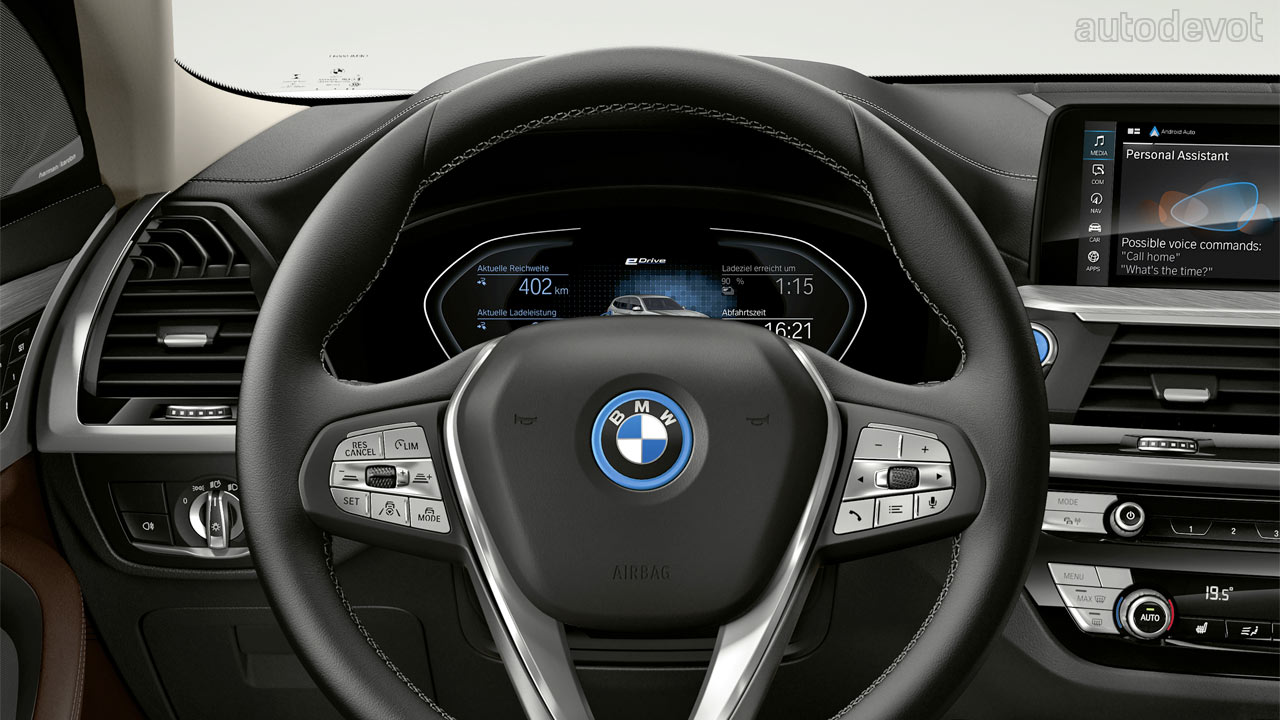 BMW-iX3_interior_instrument_cluster