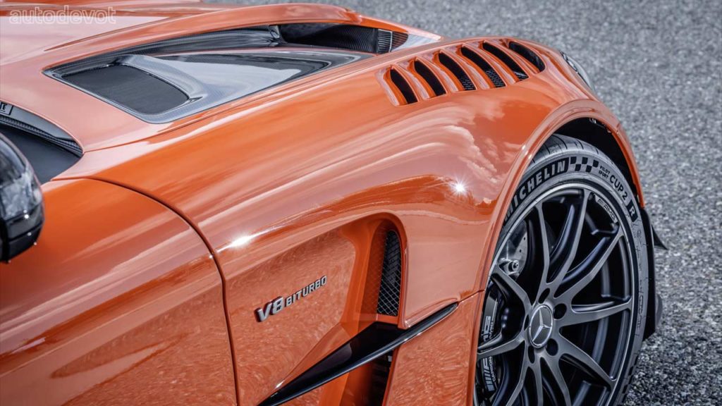 Mercedes-AMG-Black-Series-magma-beam-Orange_2