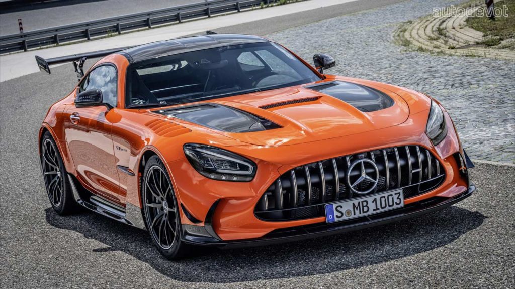Mercedes-AMG-Black-Series-magma-beam-Orange_4