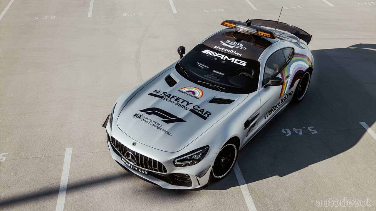 New-Mercedes-AMG-GT-R-Official-FIA-F1-Safety-Car_livery_3