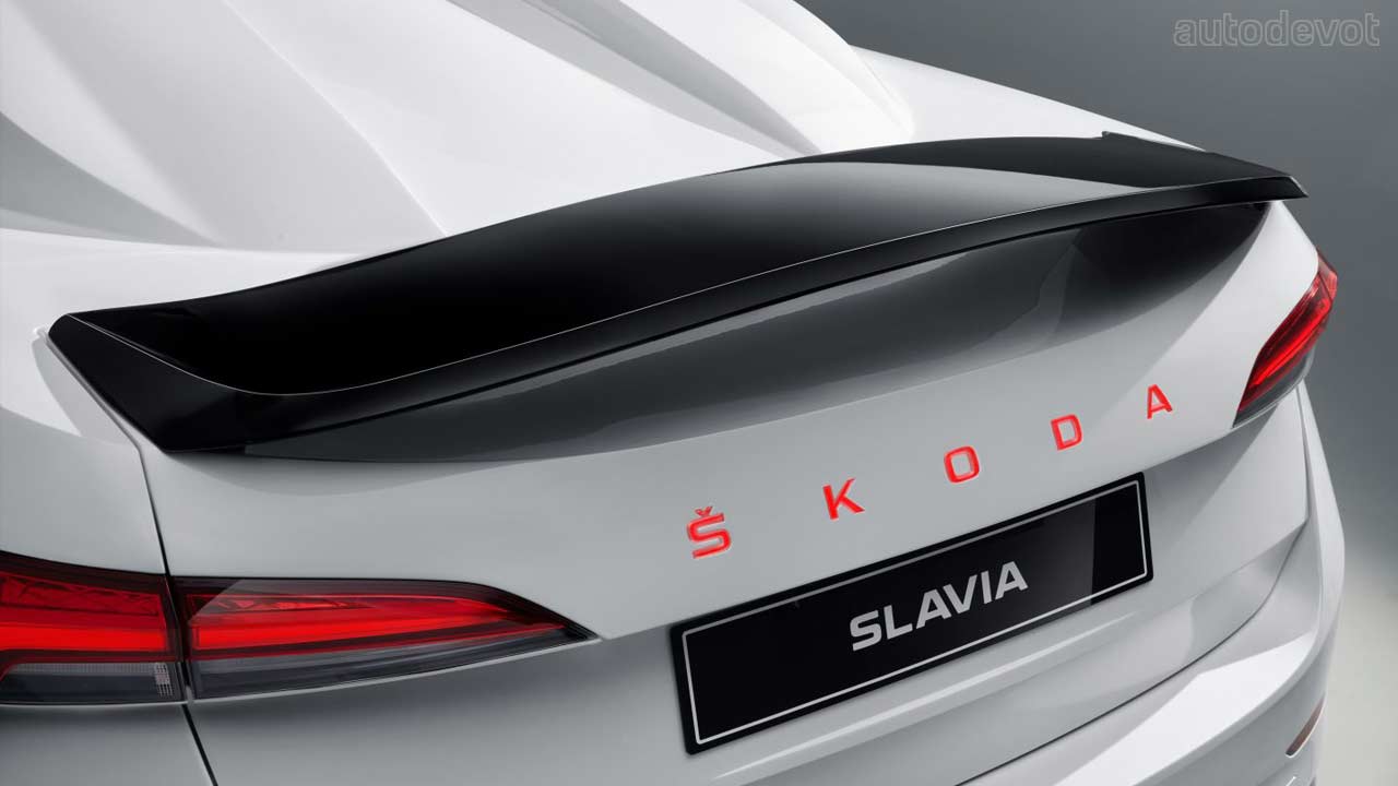 Skoda-Slavia_rear_spoiler