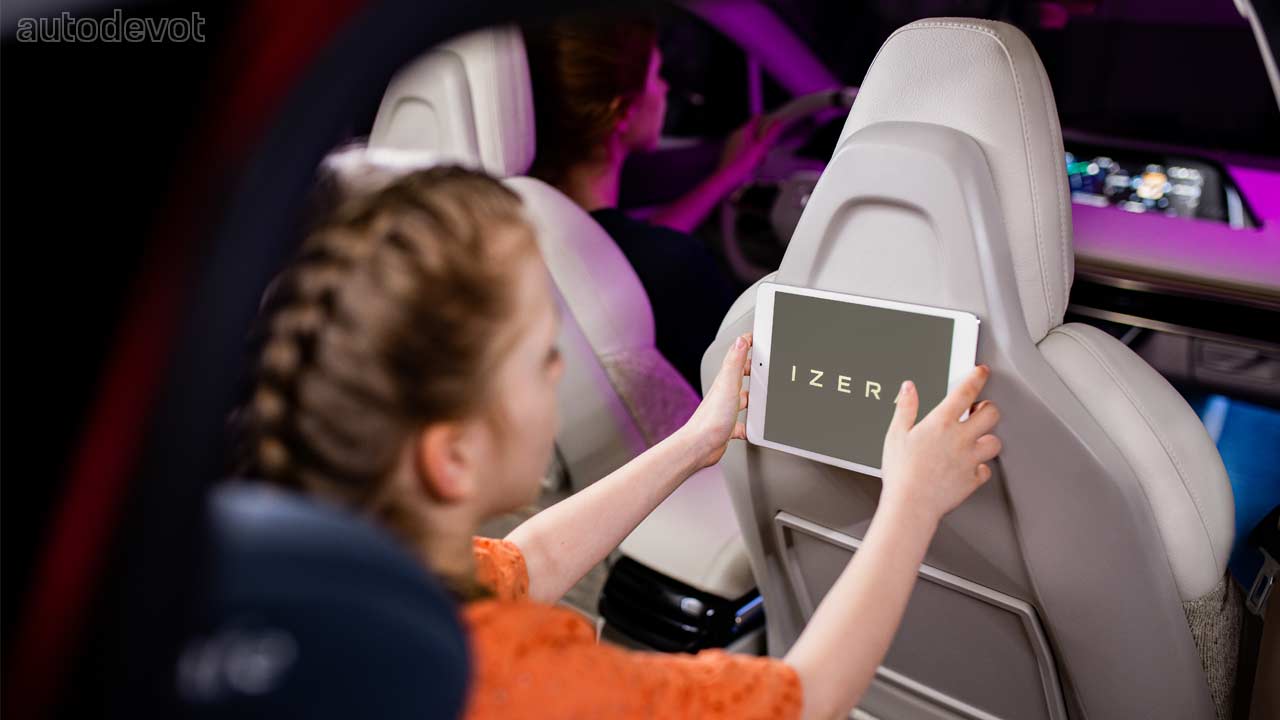 ElectroMobility-Poland-Izera-hatchback-prototype_interior_seatback_iPad