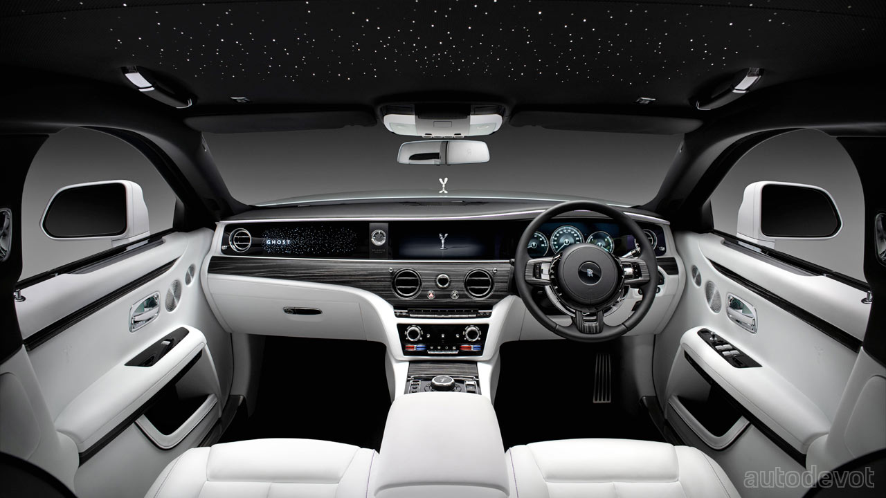 2021-2nd-generation-Rolls-Royce-Ghost_interior