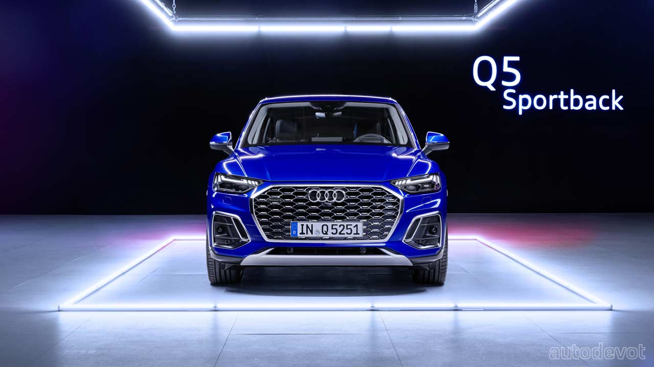 2021-Audi-Q5-Sportback_front