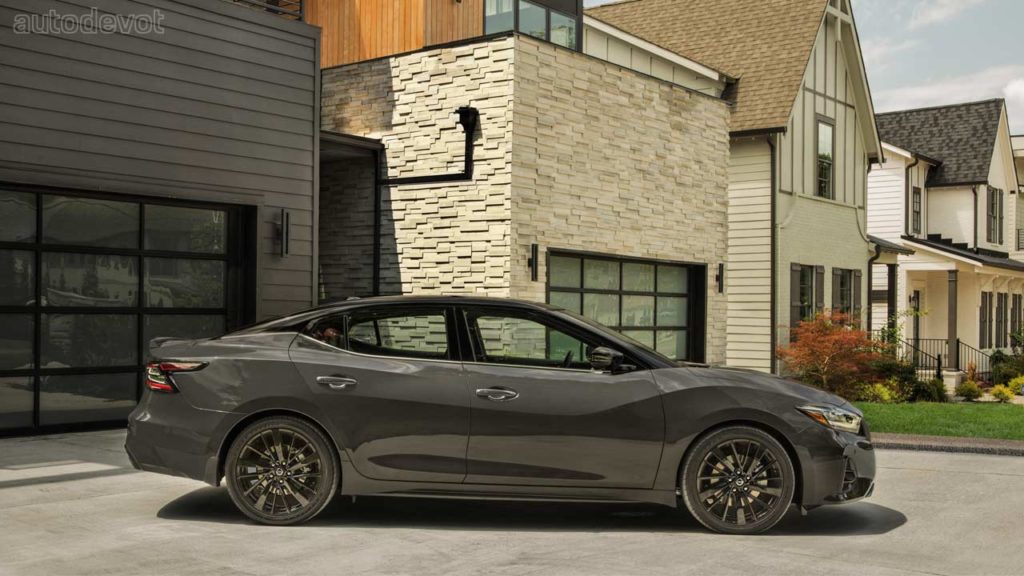 2021-Nissan-40th-Anniversary-Edition-Maxima_side