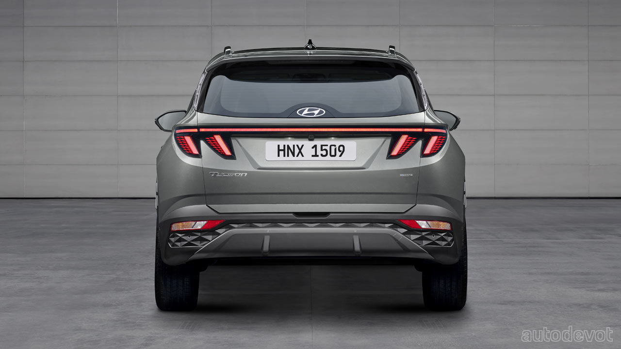 4th-generation-2021-Hyundai-Tucson_rear