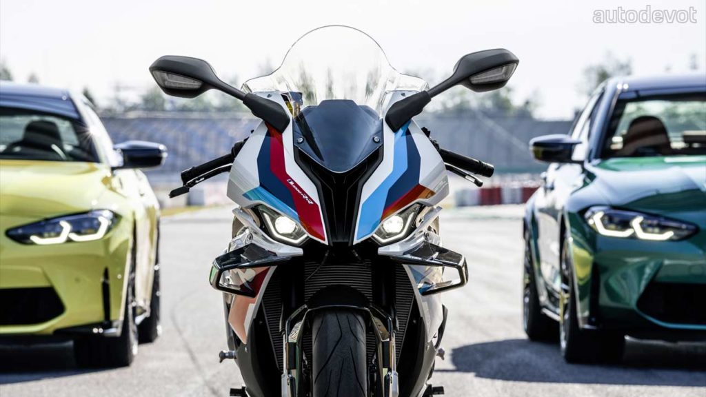 BMW-M-1000-RR_headlights