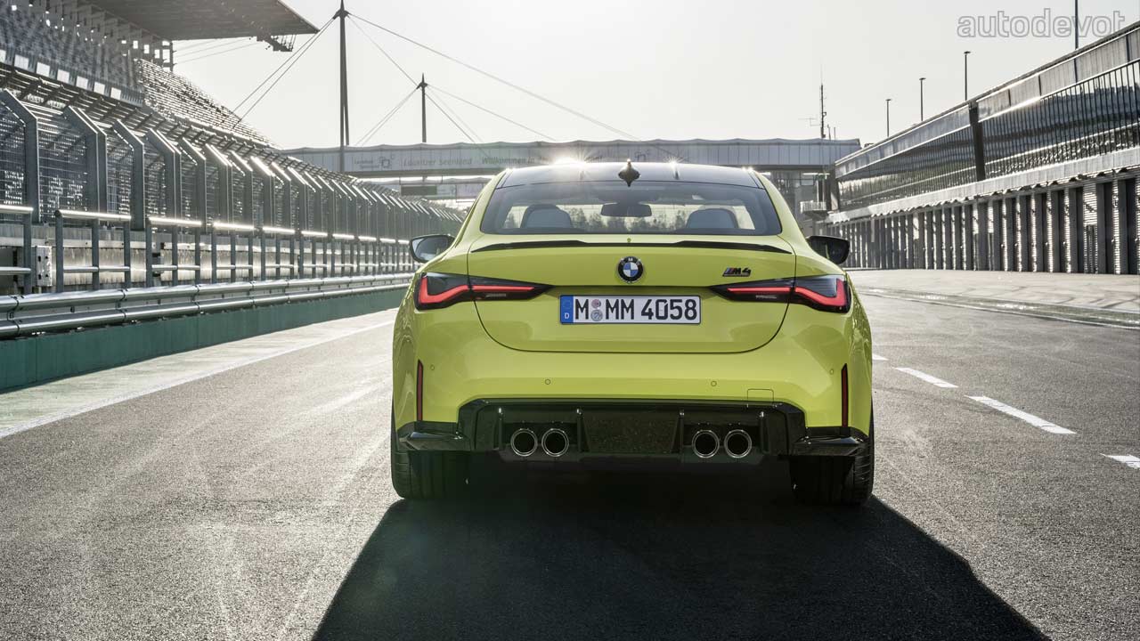 New Bmw M3 Sedan And M4 Coupe Debut With Grille Power And 6 Mt Autodevot