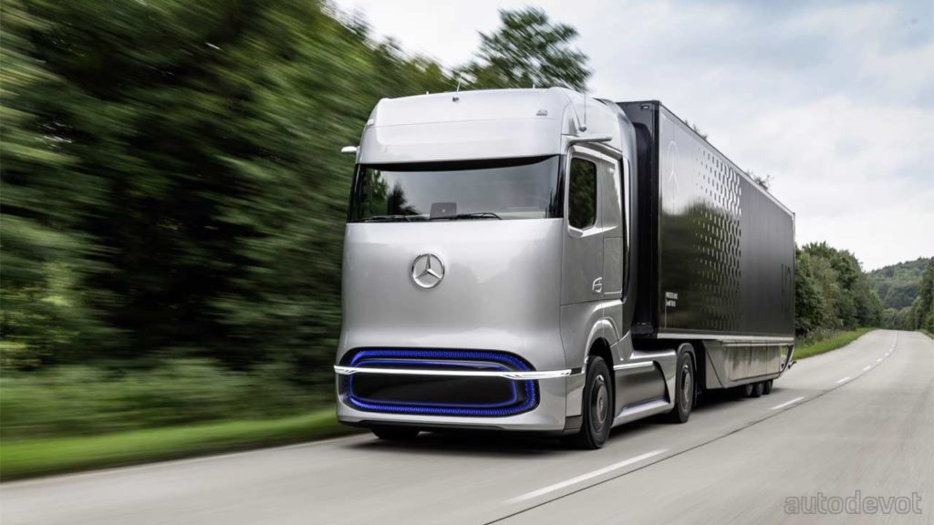 Mercedes-Benz-GenH2-fuel-cell-Truck