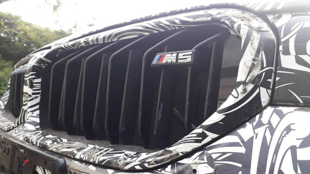 2021-BMW-M5-facelift-imported-for-testing-India_3