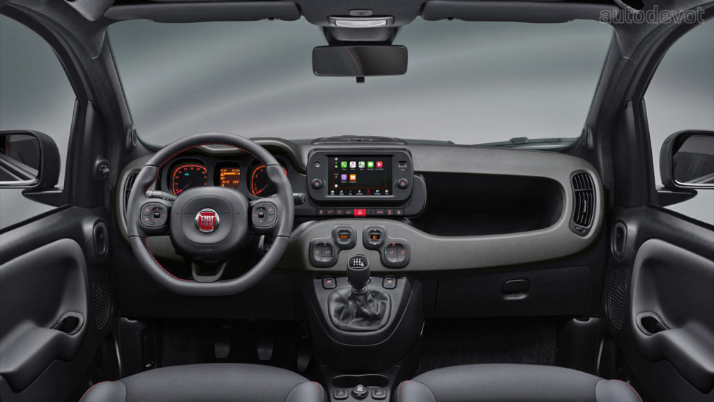 2021-Fiat-Panda-Sport_interior