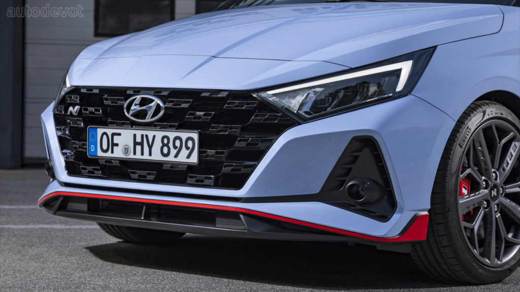 2021-Hyundai-i20-N_headlights_front_bumper