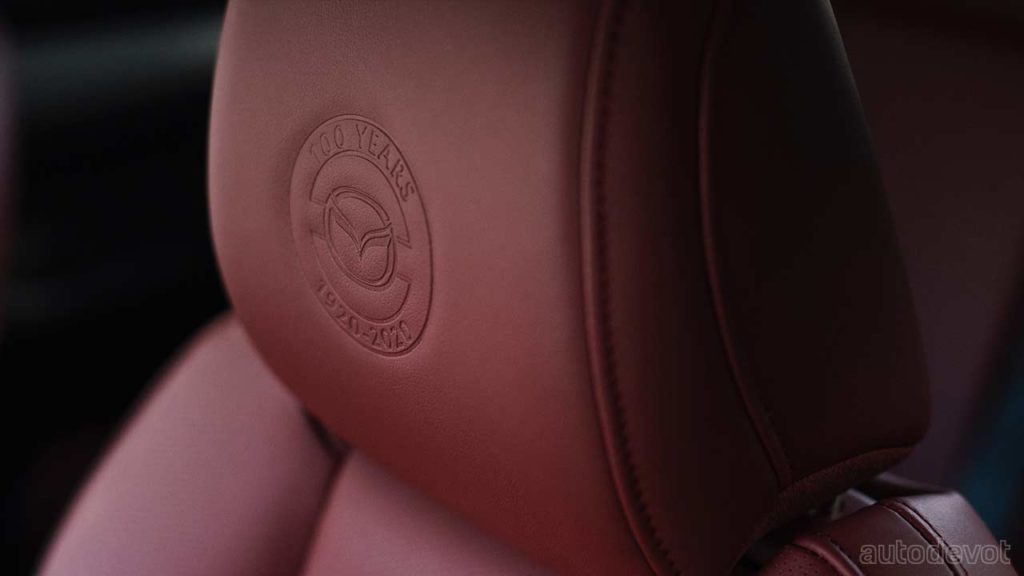 Mazda-MX-5-Miata-100th-Anniversary-Edition_interior_seat_headrest_embossing