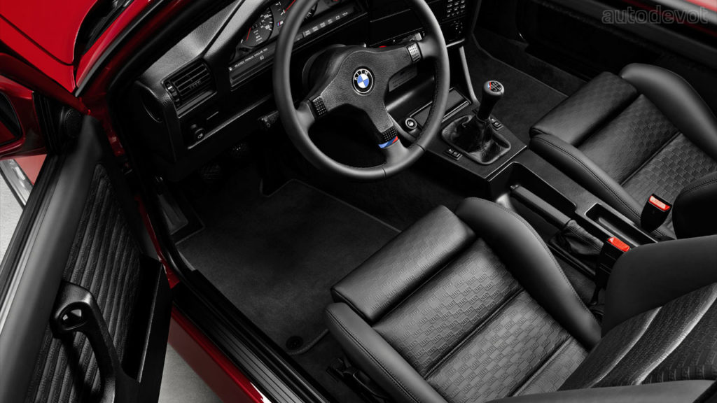 Ronnie-Fiegs-BMW-E30-M3_interior
