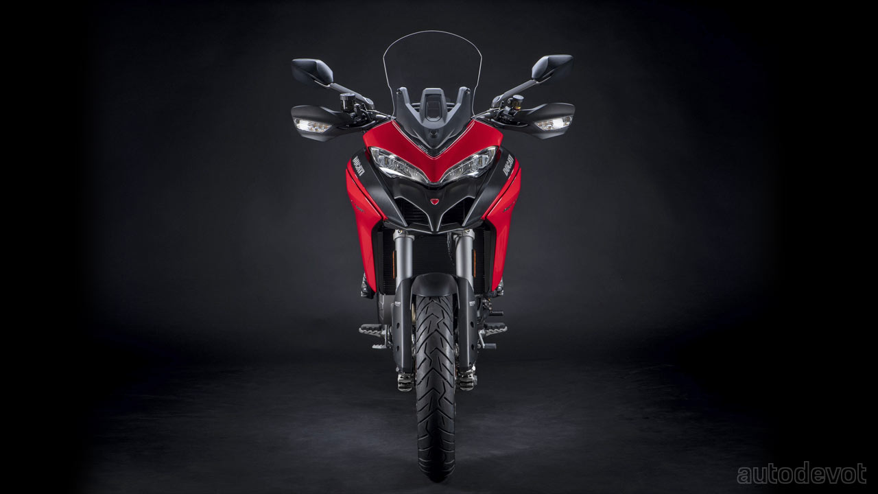 2020-Ducati-Multistrada-950-S_front