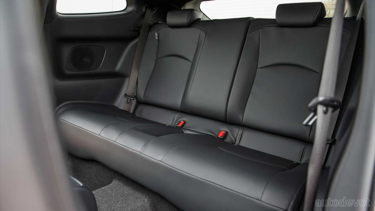2020-Toyota-GR-Yaris_interior_rear_seats