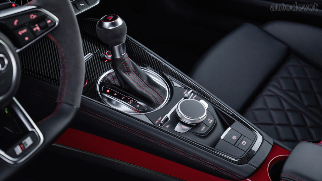 2021-Audi-TTS-Coupé-competition-plus_interior_centre_console