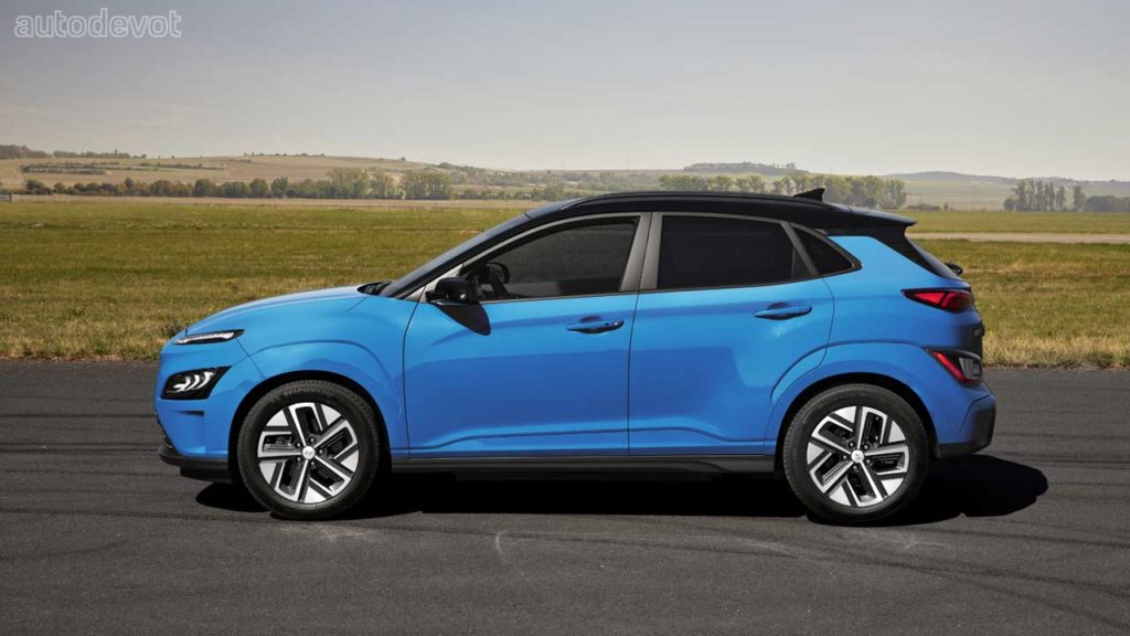 2021-Hyundai-Kona-Electric_side