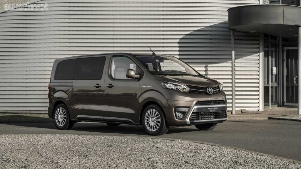 2021-Toyota-PROACE-Verso-Electric_2